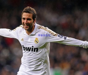 迪马济奥，AC米兰再攻科斯蒂奇，游击队咬定1200万欧+奖金二转