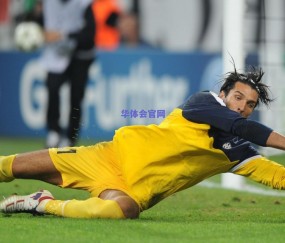 邮报独家，曼联夏窗锁定安德森为头号目标，巴莱巴与加拉格尔仍在引援雷达内